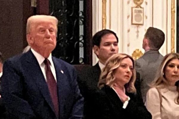 Trump praises Italian Prime Minister Giorgia Meloni for having “taken Europe by storm” during surprise Mar-a-Lago visit