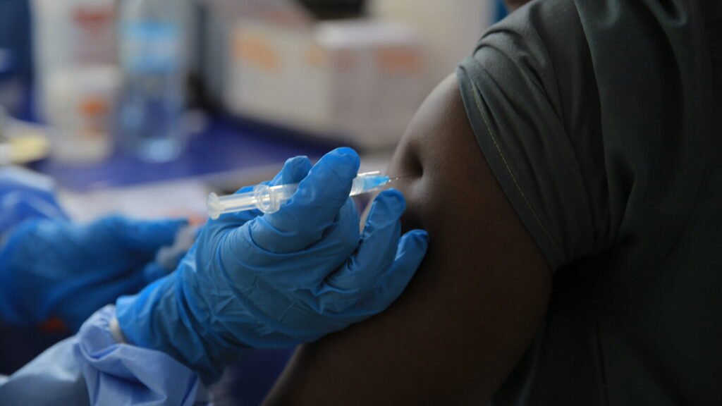 Nigeria confirms first Ebola case in woman traveling from Uganda : NPR