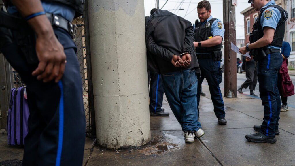 2025 policing trend: Fewer serious crimes, more minor arrests : NPR